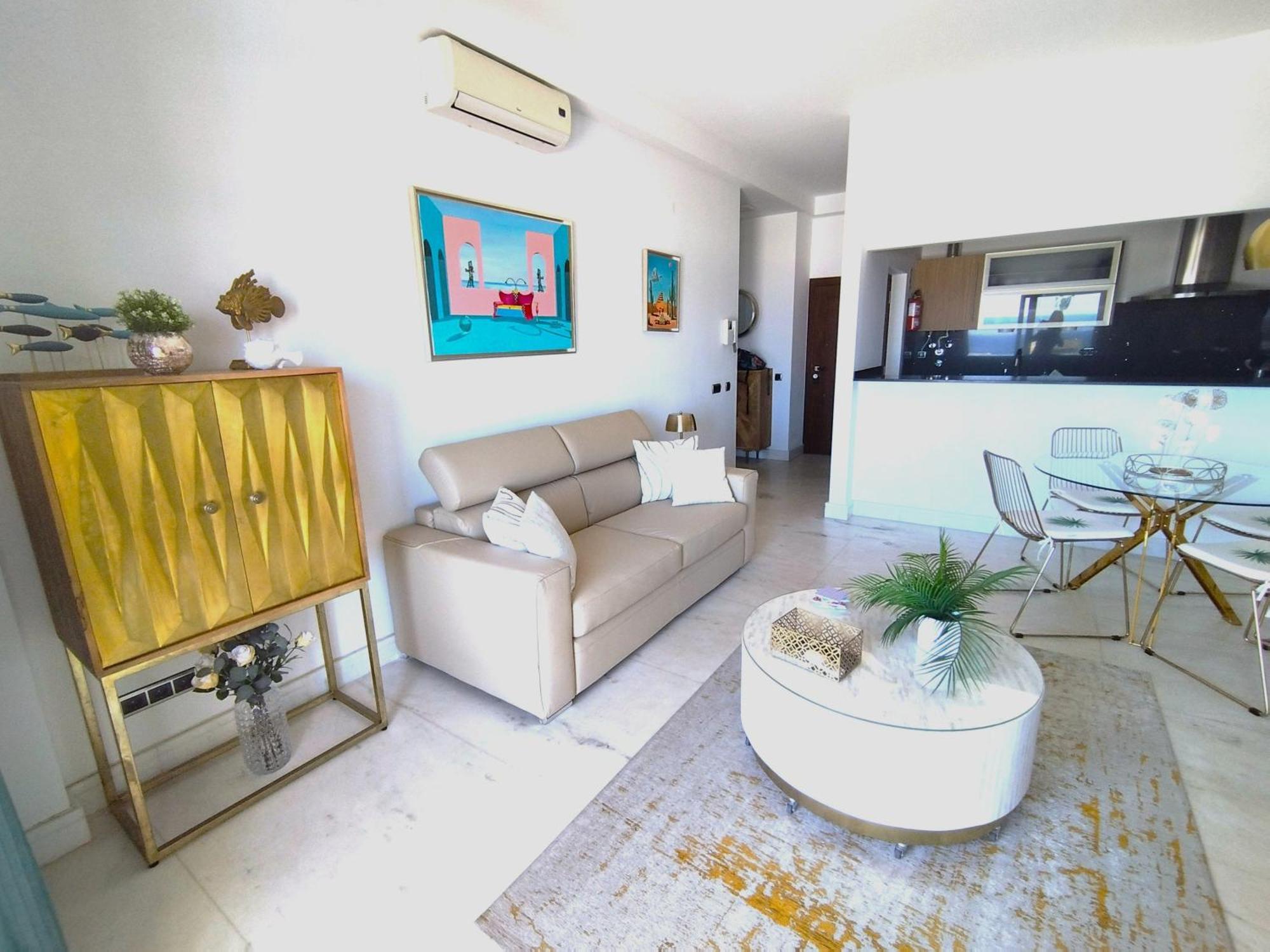 Potato Beach Apartment At Beach Front & Sea View Lagos Exteriör bild